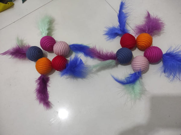 Rattle Rope Cat Toy with Feathers